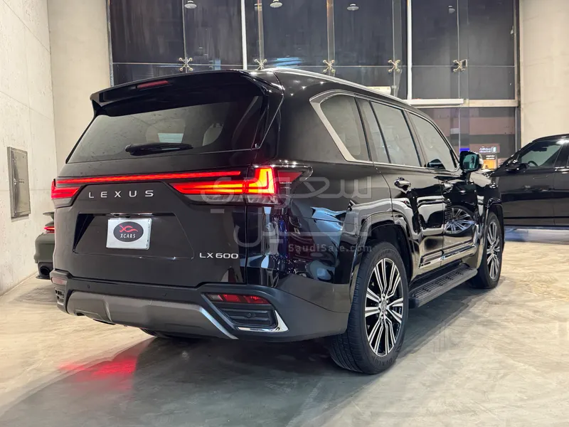 2024 Lexus LX 600
