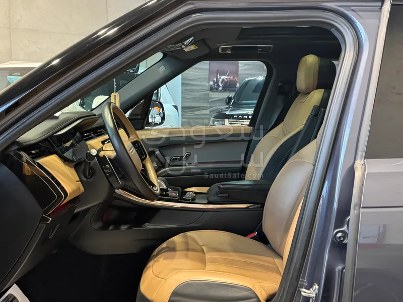 2024 Land Rover Range Rover Sport HSE