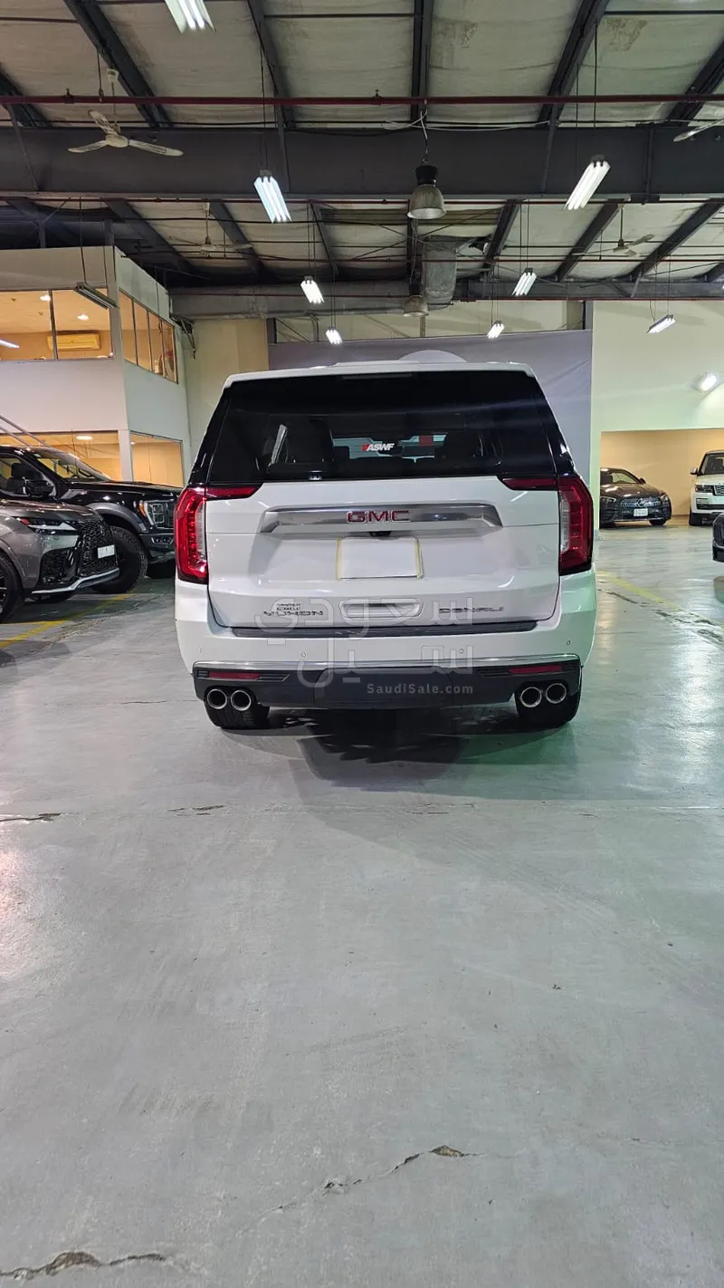 2022 GMC Yukon Denali