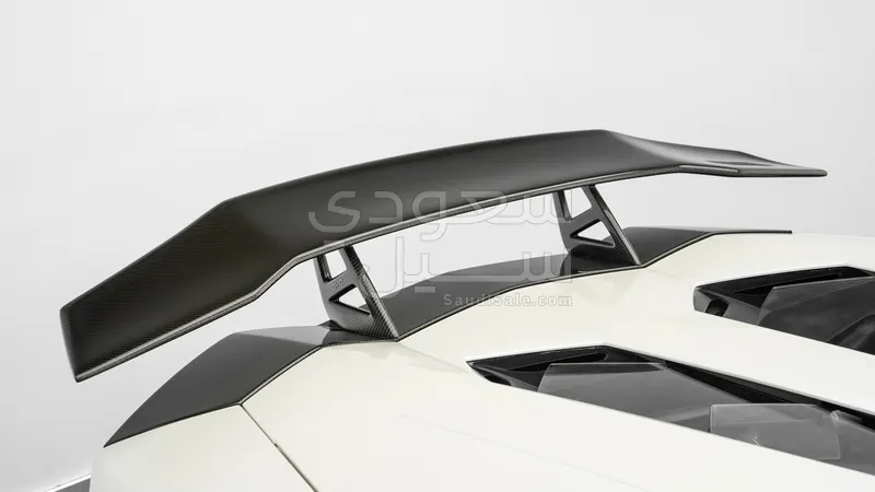 2015 Lamborghini Aventador Roadster