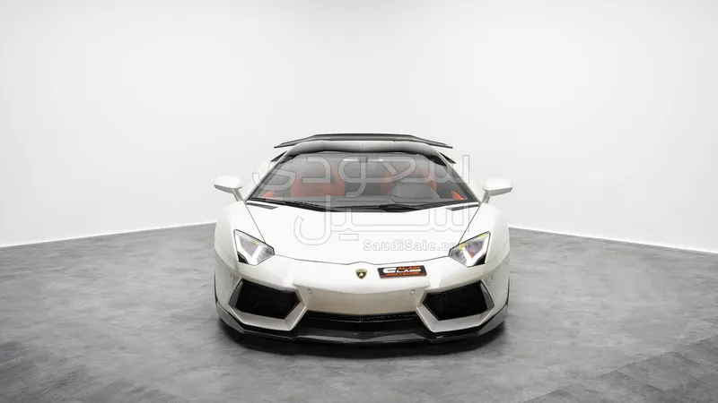 2015 Lamborghini Aventador Roadster