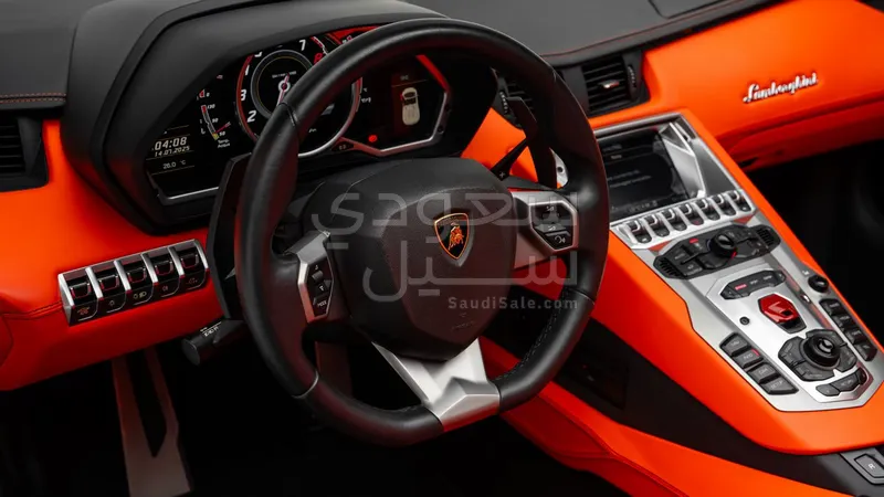 2015 Lamborghini Aventador Roadster