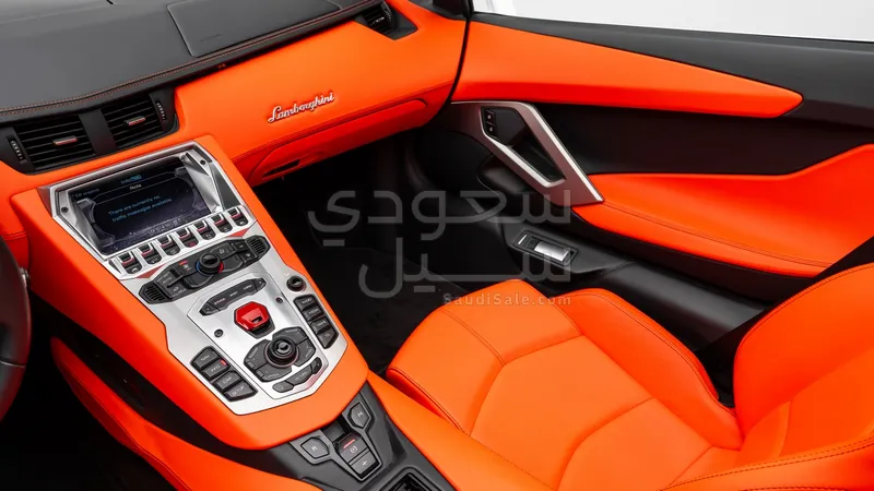 2015 Lamborghini Aventador Roadster