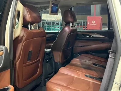 2015 Cadillac Escalade Platinum