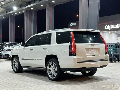 2015 Cadillac Escalade Platinum
