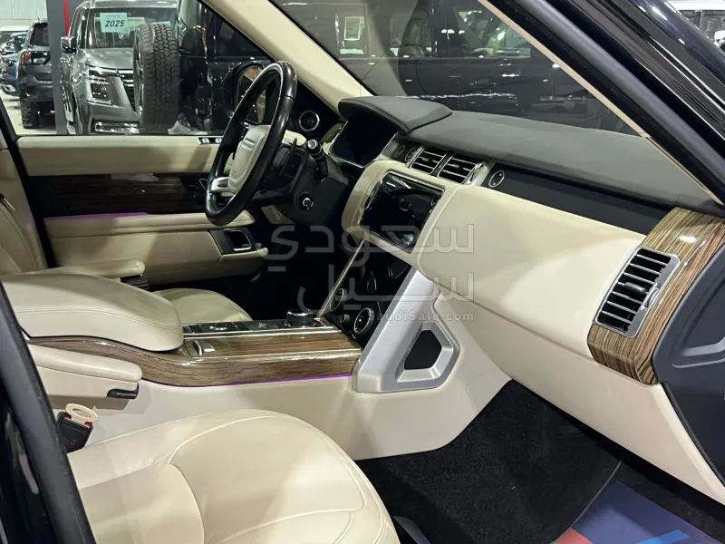 2019 Land Rover Range Rover HSE