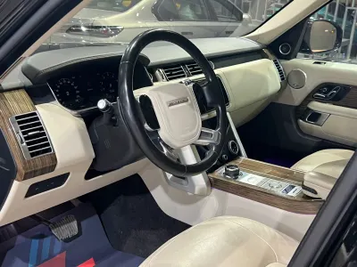 2019 Land Rover Range Rover HSE