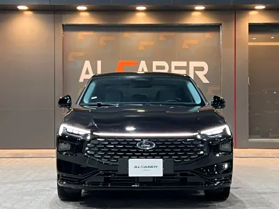 2025 Ford Taurus Titanium