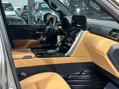 2024 Lexus LX 600