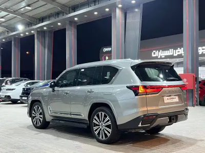 2024 Lexus LX 600