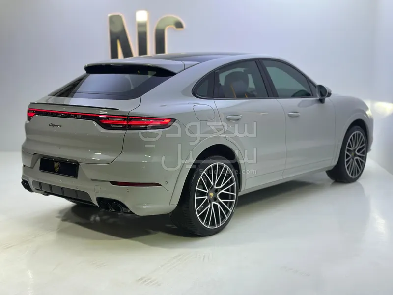2023 بورش كايين بلاتينيوم اديشن