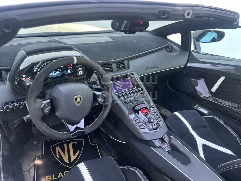 2021 Lamborghini Aventador SVJ