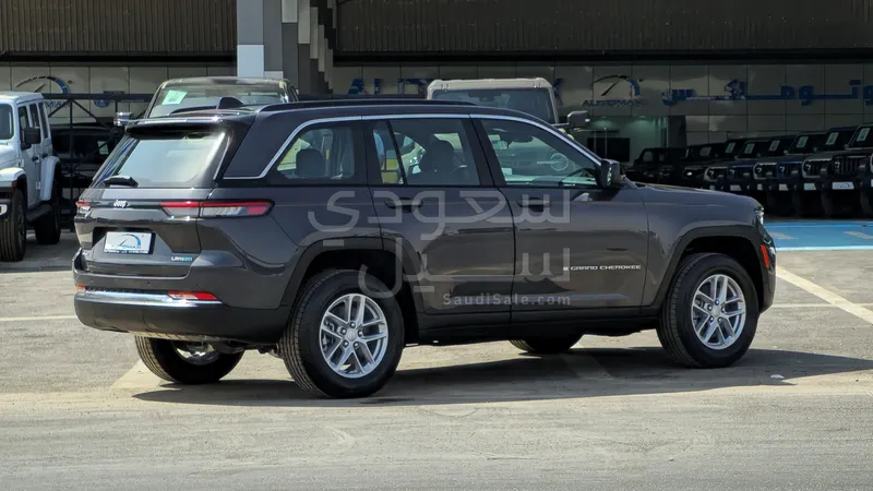 2024 Jeep Grand Cherokee Laredo