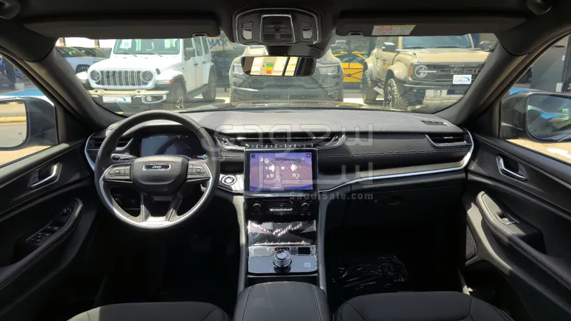 2024 Jeep Grand Cherokee Laredo