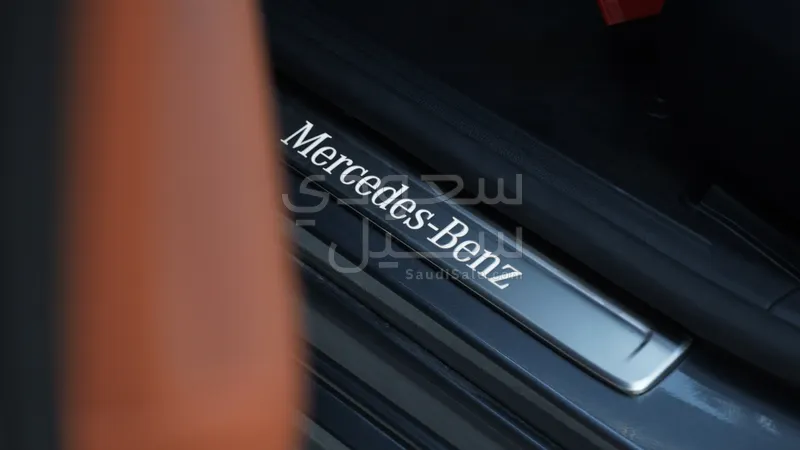 2025 مرسيدس - بنز سي 200 أي إم جي