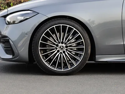 2025 Mercedes-Benz C 200 AMG