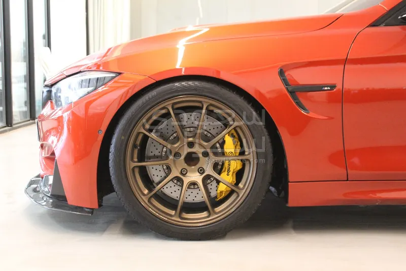 2015 BMW M Series M4 competition