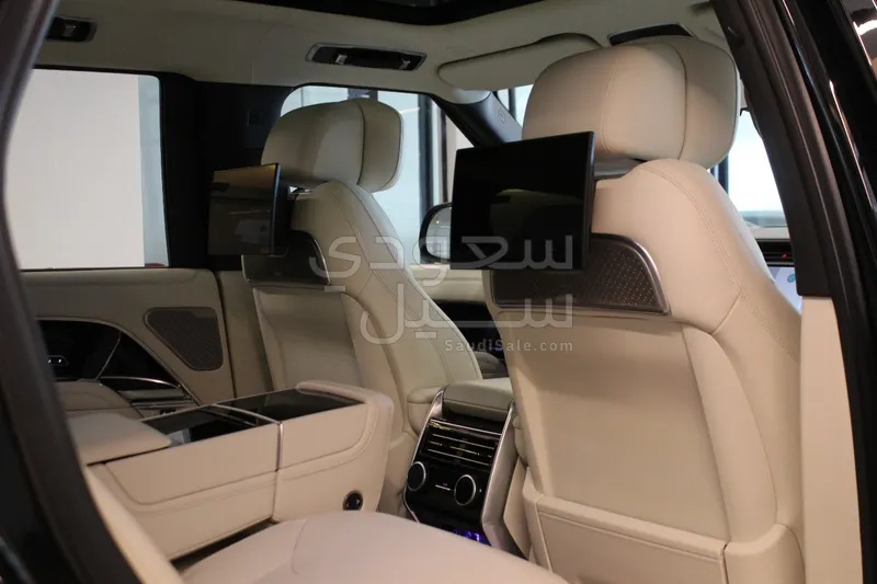 2025 Land Rover Range Rover Autobiography
