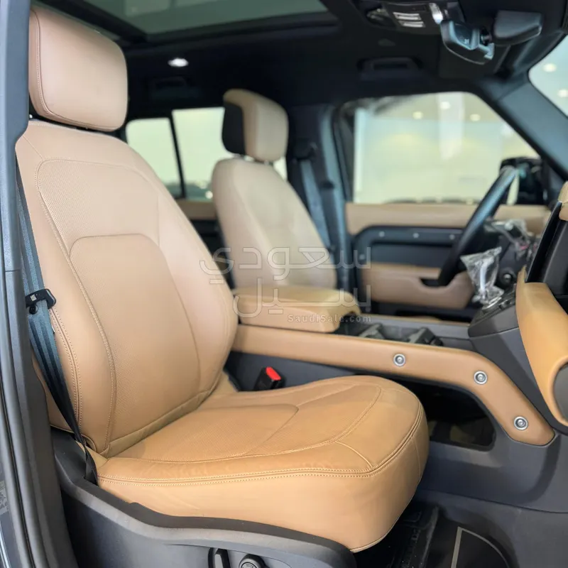 2025 Land Rover Defender 110