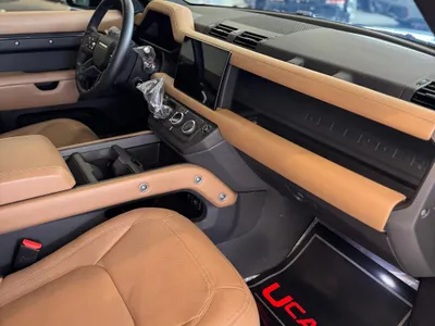 2025 Land Rover Defender 110
