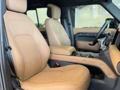 2025 Land Rover Defender 110
