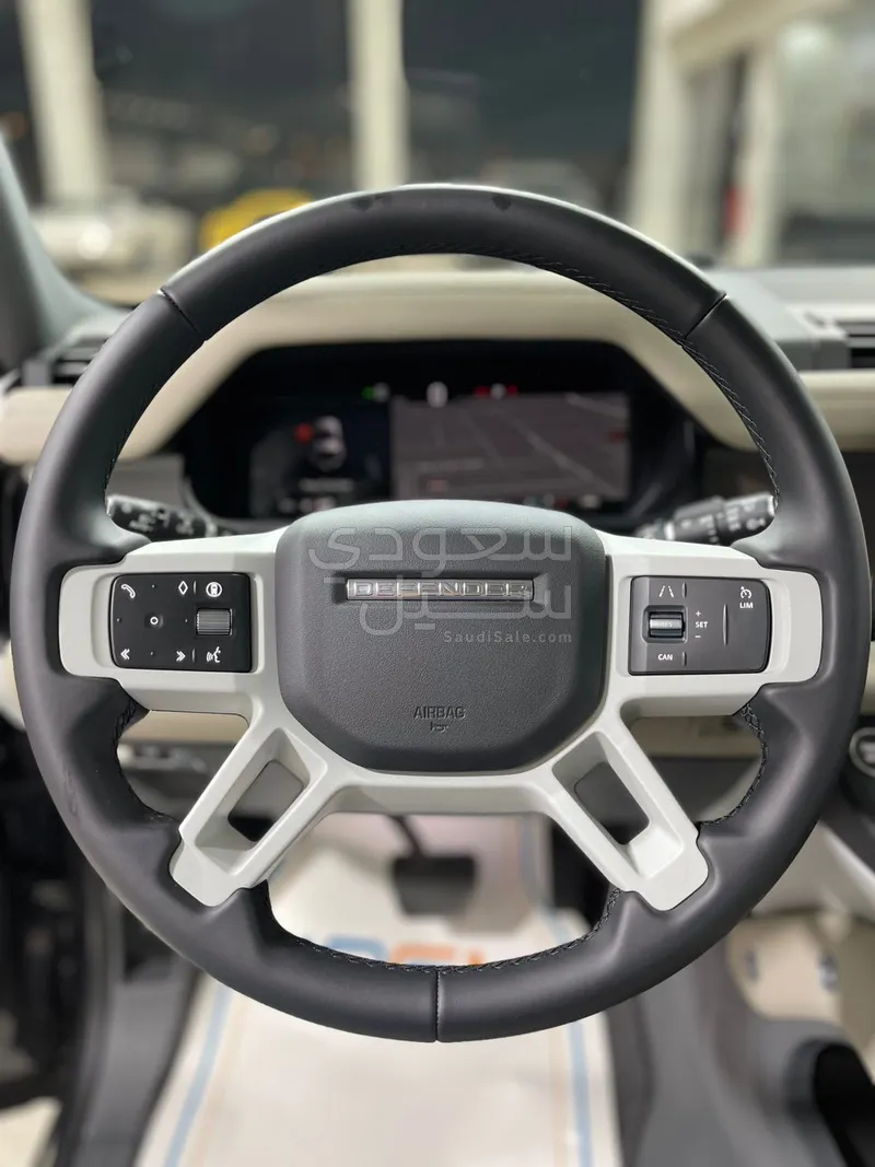 2024 Land Rover Defender 90