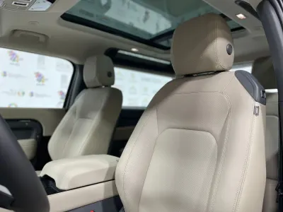 2024 Land Rover Defender 90