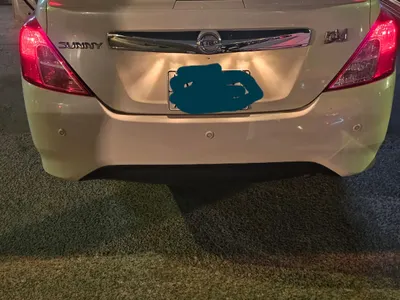 2020 نيسان صني