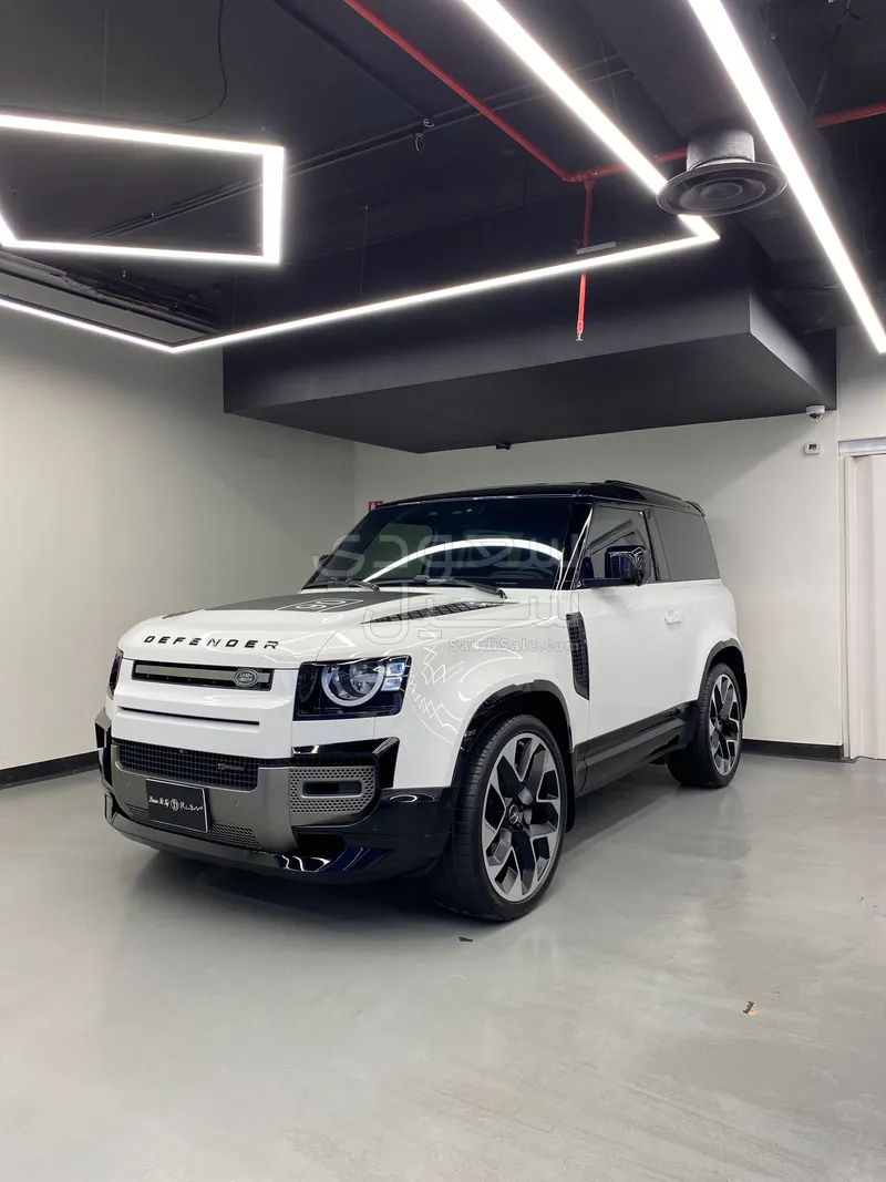 2022 Land Rover Defender 90