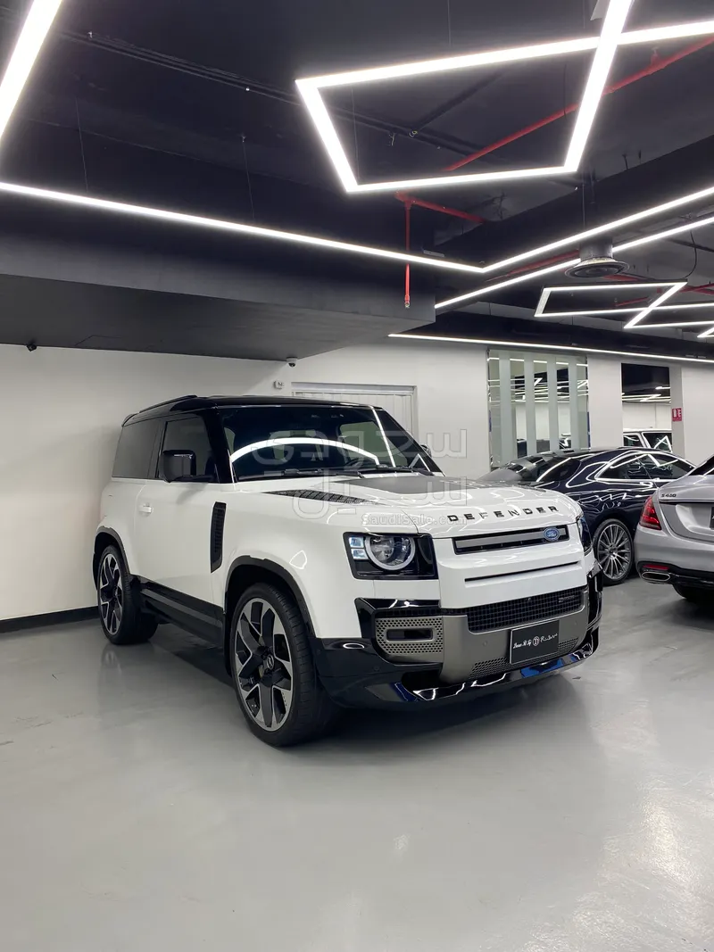 2022 Land Rover Defender 90