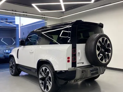 2022 Land Rover Defender 90