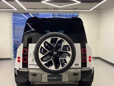 2022 Land Rover Defender 90