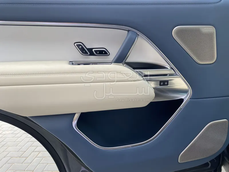 2025 Land Rover Range Rover Autobiography L