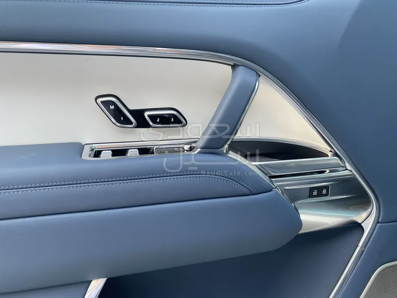2025 Land Rover Range Rover Autobiography L