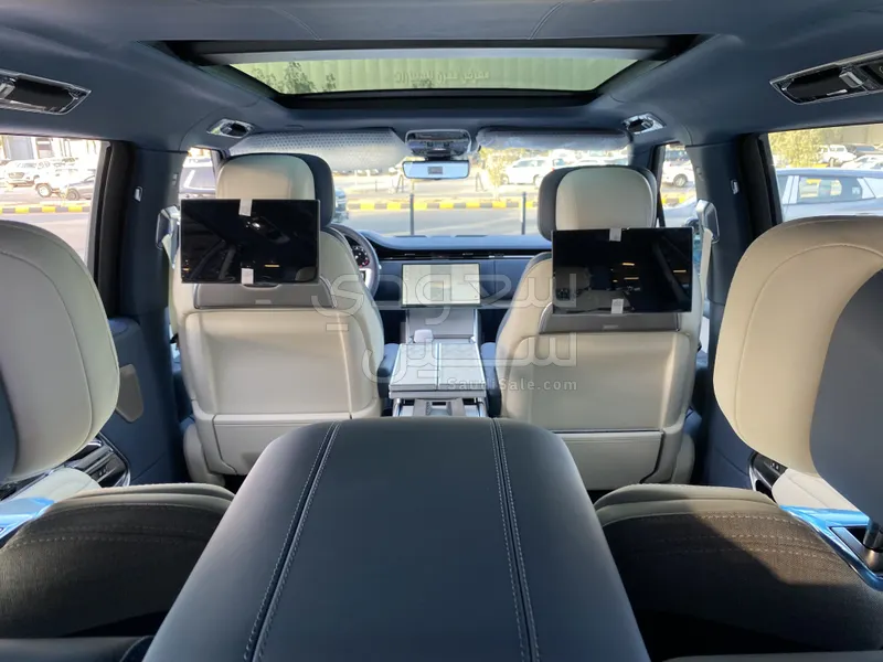 2025 Land Rover Range Rover Autobiography L