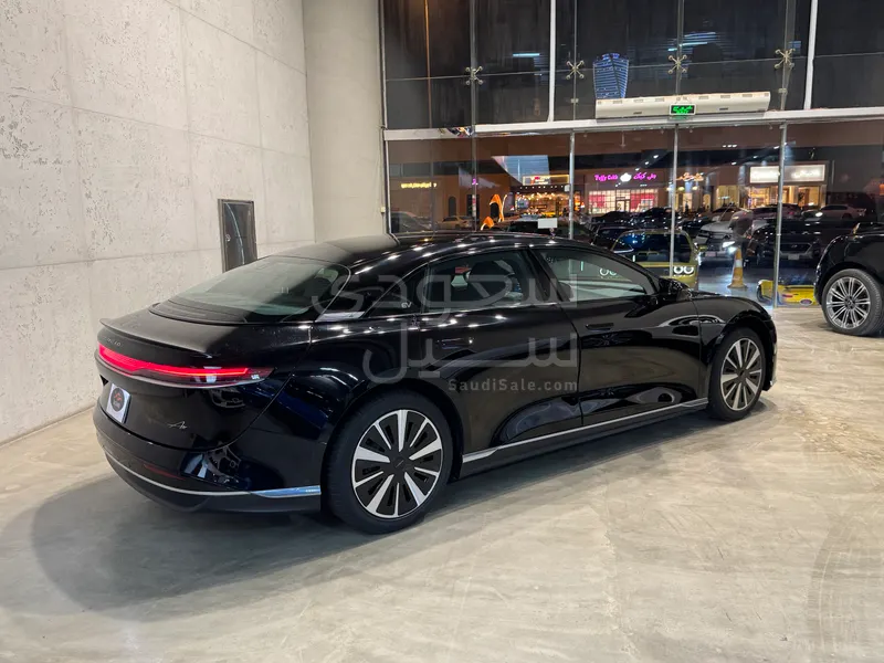2025 Lucid Air Pure