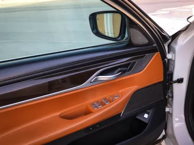 2020 بي ام دبليو الفئة السابعة 730 إل أي