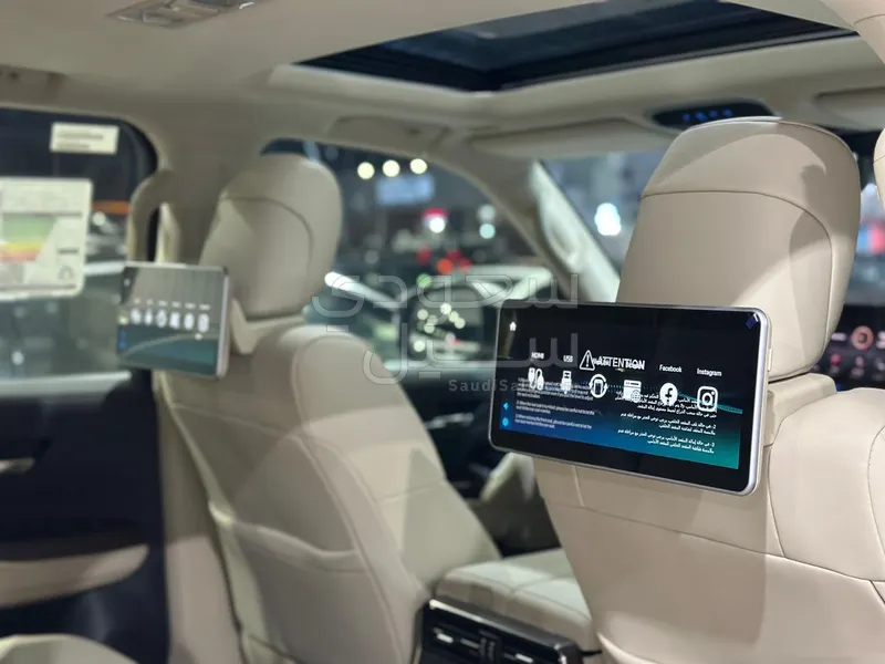 2024 Toyota Land Cruiser GXR