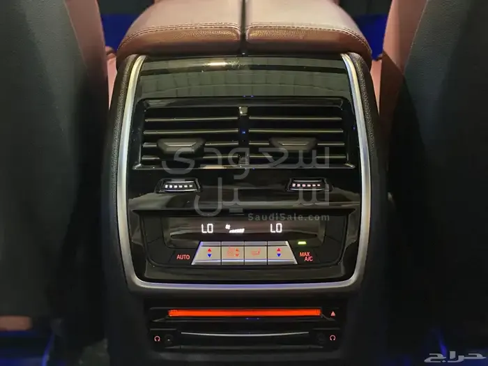 2020 BMW X Series 6 M50i