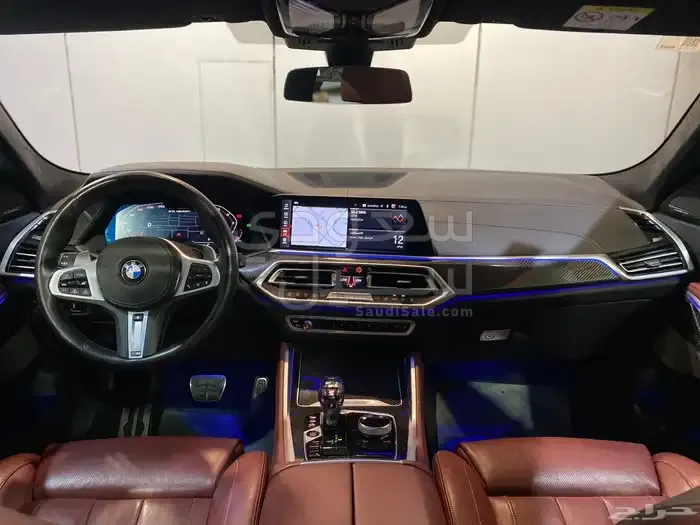 2020 BMW X Series 6 M50i