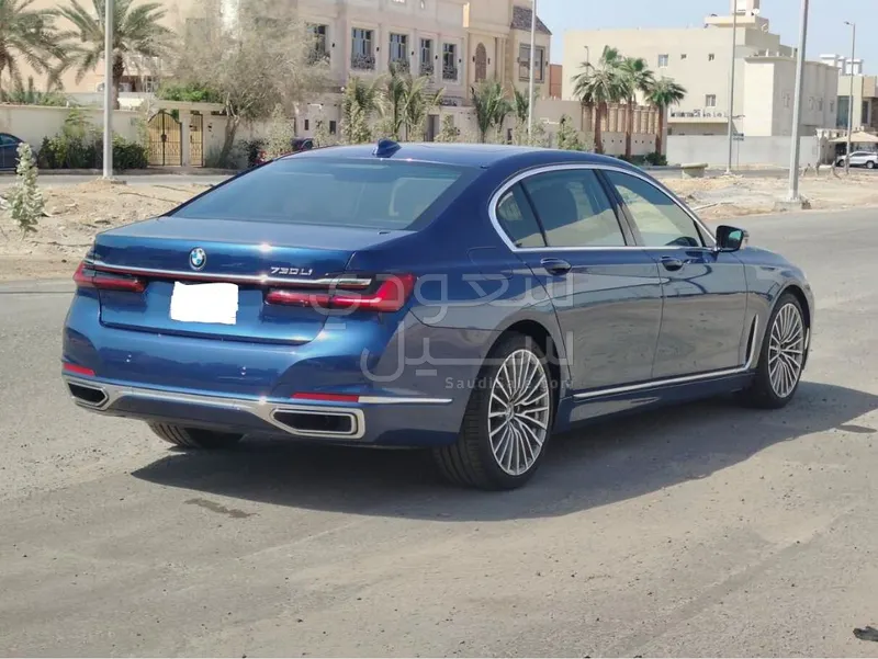 2022 بي ام دبليو الفئة السابعة 730 إل أي