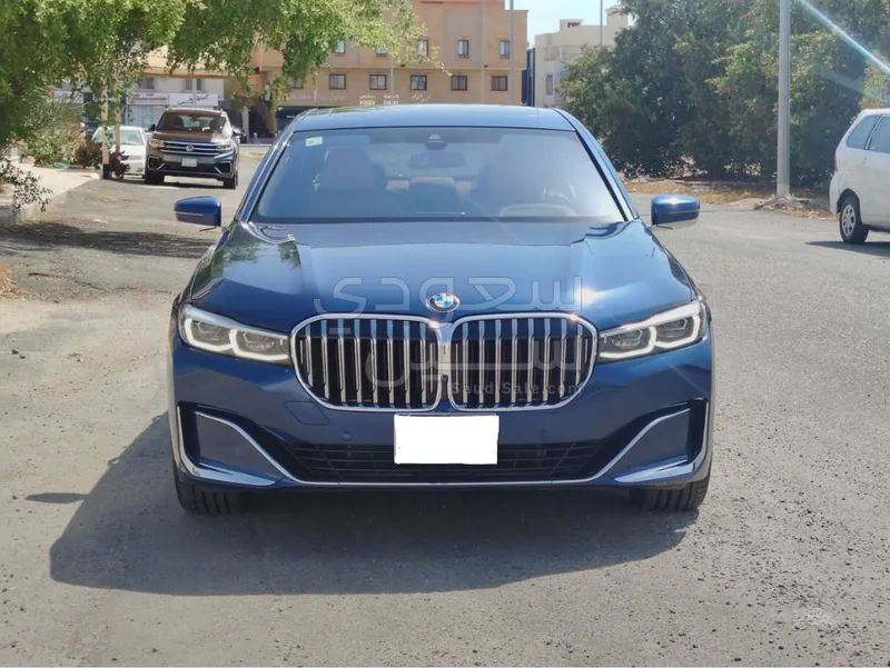 2022 بي ام دبليو الفئة السابعة 730 إل أي