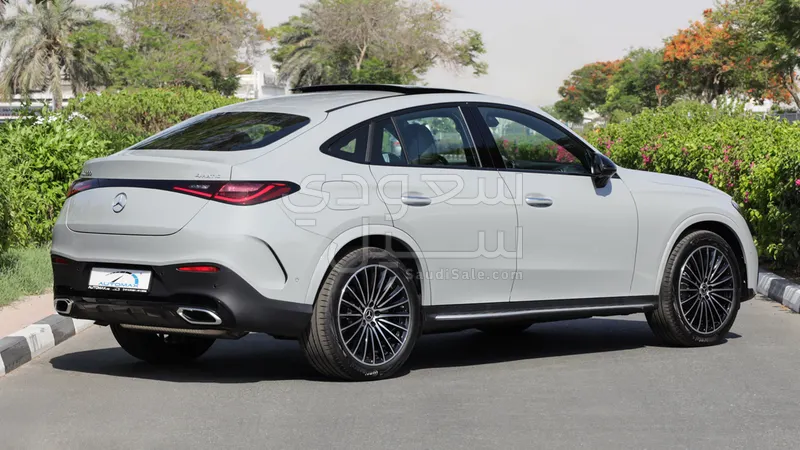 2025 Mercedes-Benz GLC 200 amg