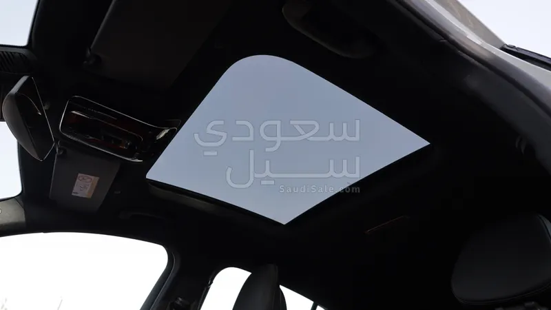 2025 Mercedes-Benz GLC 200 amg