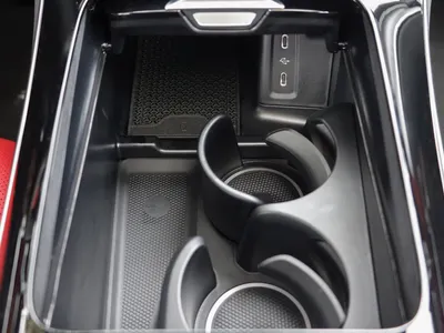2025 Mercedes-Benz GLC 200 amg