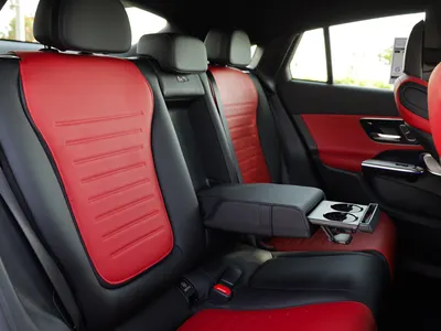 2025 Mercedes-Benz GLC 200 amg