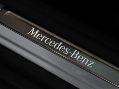 2025 Mercedes-Benz GLC 200 amg