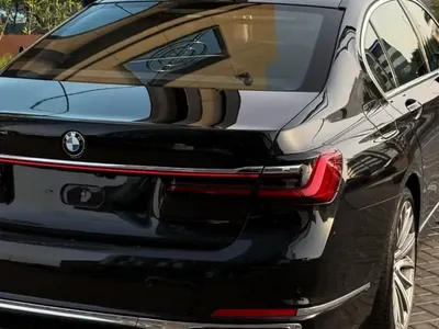 2021 بي ام دبليو الفئة السابعة 730 إل أي
