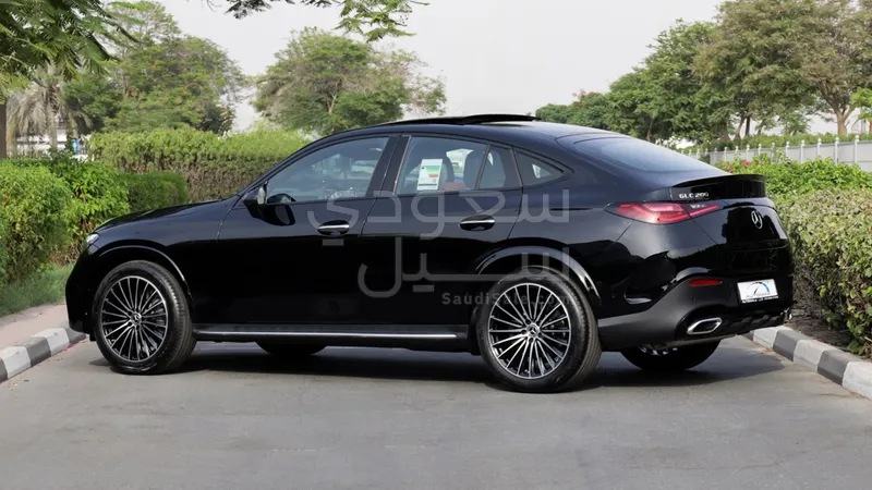 2025 Mercedes-Benz GLC 200 amg