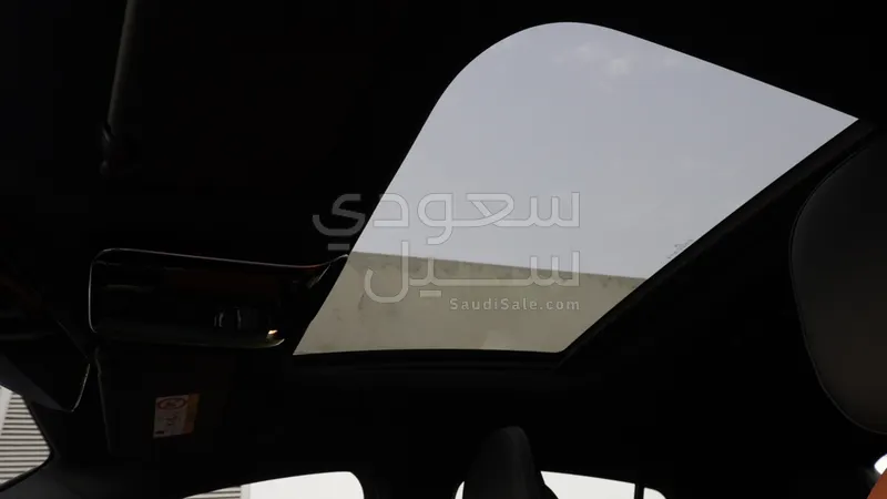2025 Mercedes-Benz GLC 200 amg